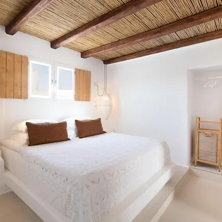 Kallos Villas & Suites Naxos City Room photo