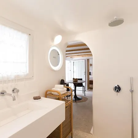 Kallos Villas & Suites Naxos City Room photo