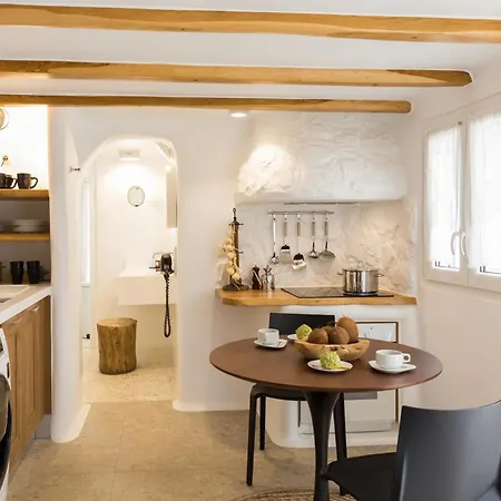 Kallos Villas & Suites Naxos City Room photo