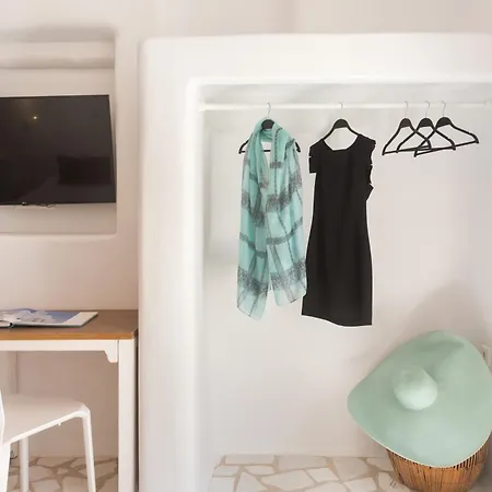 Kallos Villas & Suites Naxos City Room photo