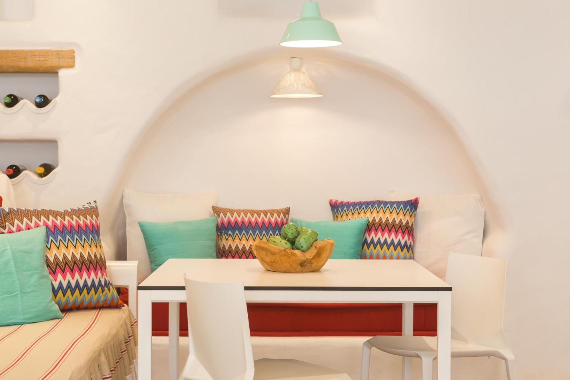 Kallos & Apartment