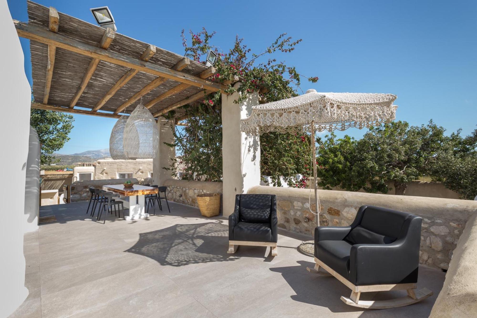 Kallos & Naxos City