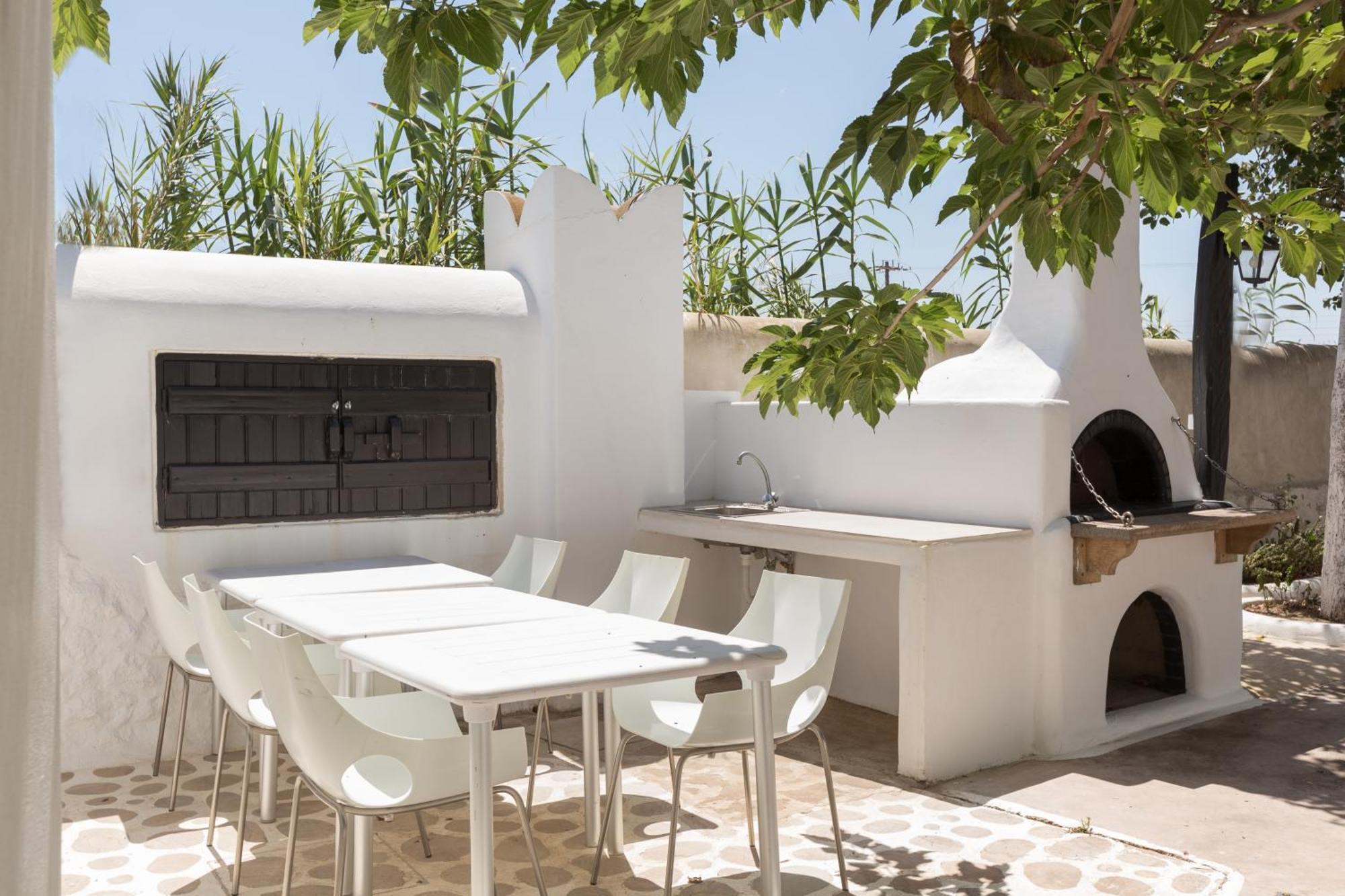 Kallos & Apartment Naxos City