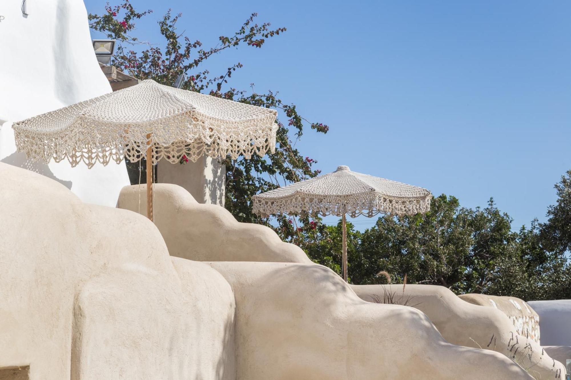 Kallos & * Naxos City